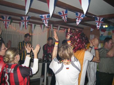 Gruen-Gelb-Ball_2006_063.jpg