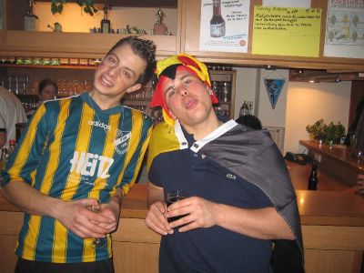 Gruen-Gelb-Ball_2006_008.jpg
