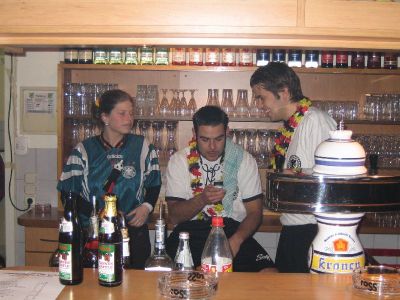 Gruen-Gelb-Ball_2006_013.jpg